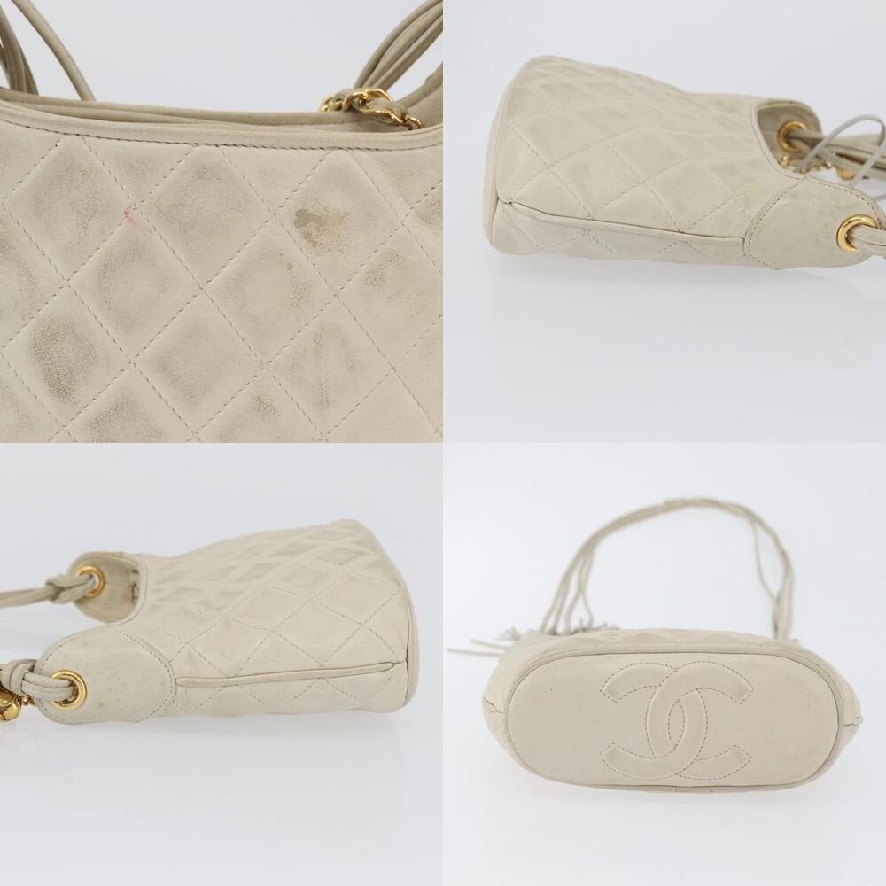 Chanel Matelasse Shoulder Bag - Picture 3 of 8